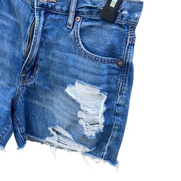 American eagle 90’s boyfriend distressed cut off shorts size 2 #629 - Picture 2 of 8